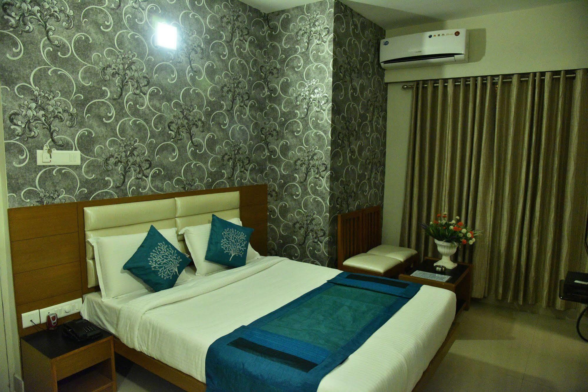 Zaith Residency Near Us Consulate & Apollo Hospitals Hotel Chennai Exterior photo